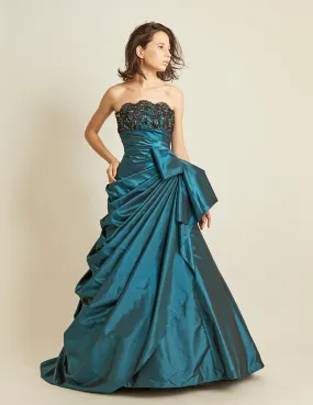 ---Vestido de novia color verde petróleo online realizado en raso con escote recto--
