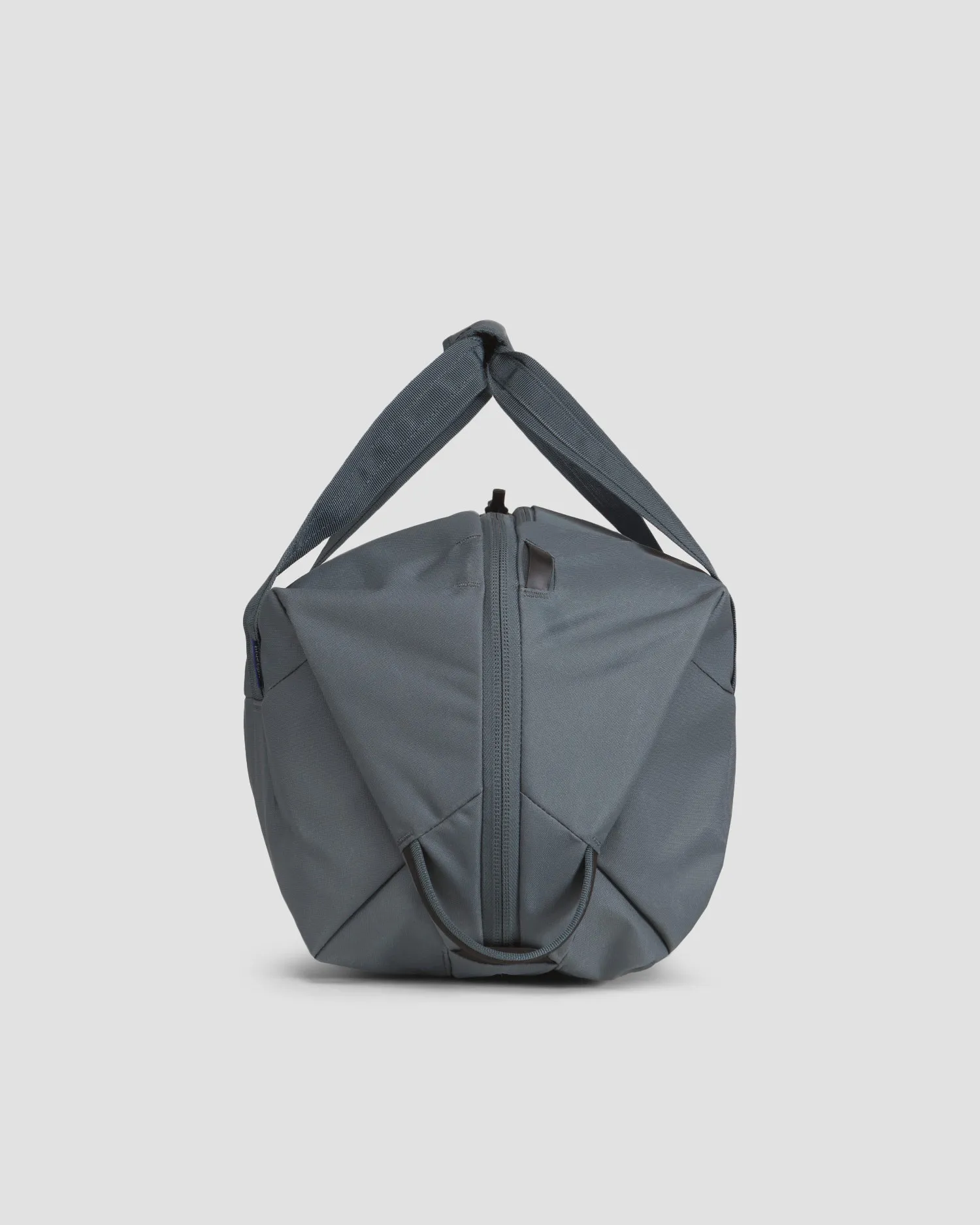 Borsone grigio Thule Aion Duffel Bag 35L 3205021-dark-slate