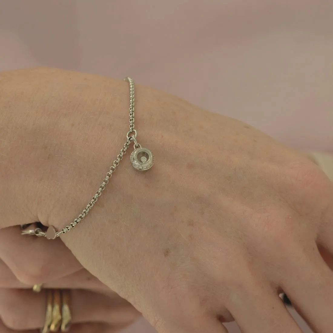 Bracciale in oro bianco con diamante ct 0.14, misura 21cm
