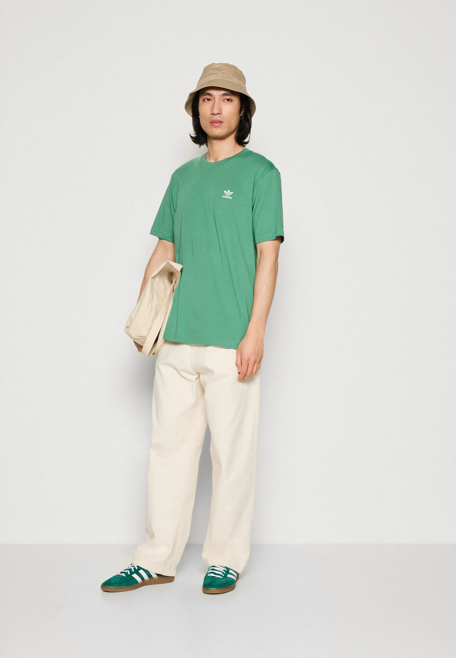 ESSENTIAL TEE - T-shirt basic